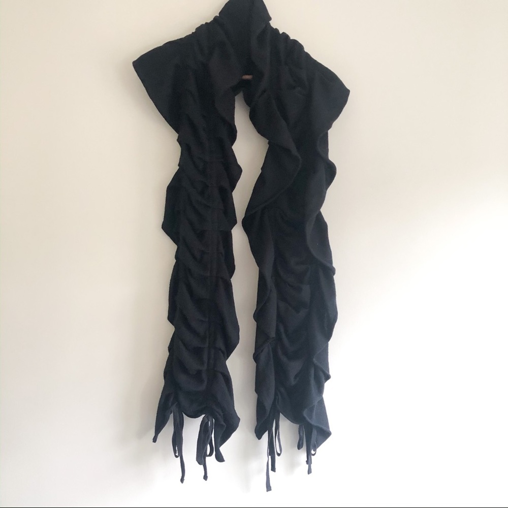 Juicy Couture Black Merino Wool Ruffled Long Scarf